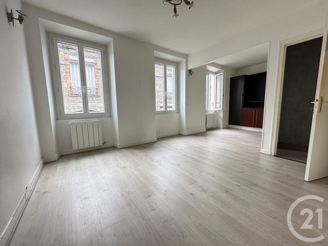 Appartement F2 à louer - 2 pièces - 35.0 m2 - BOUGIVAL - 78 - ILE-DE-FRANCE - Century 21 M.B Immo